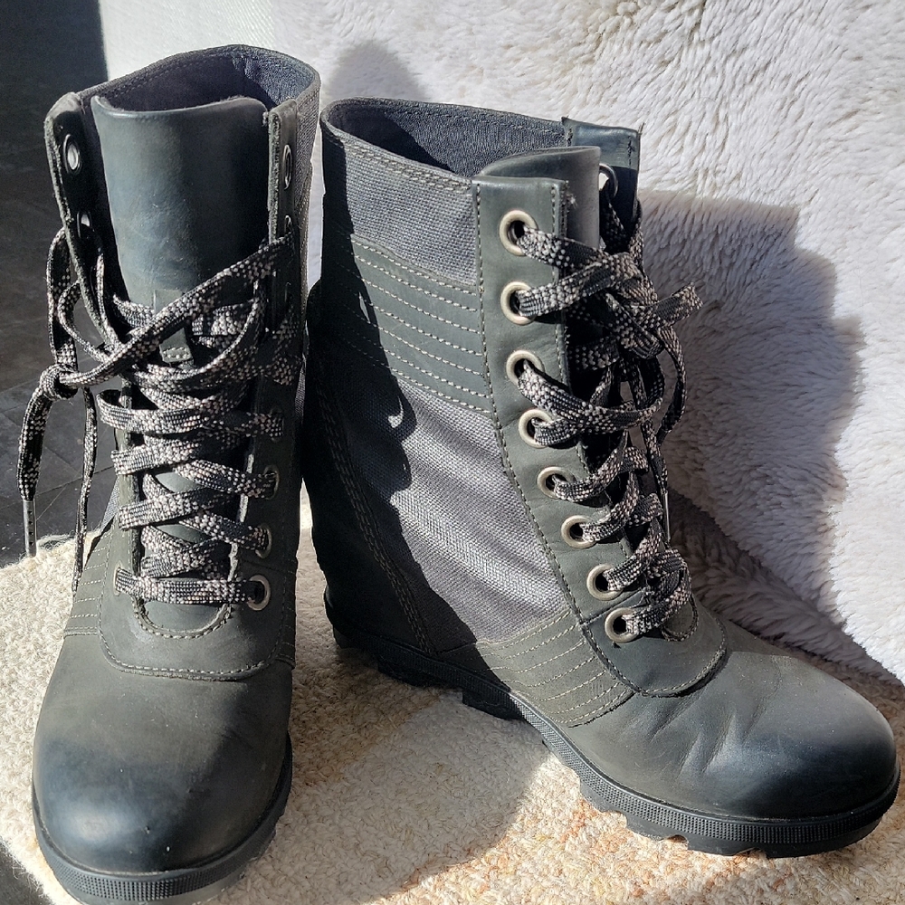 Sorel Dark Gray Combat Boots